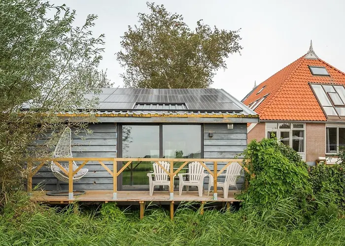 17P 7B Large Farmhouse With Indoor Pool Sauna
